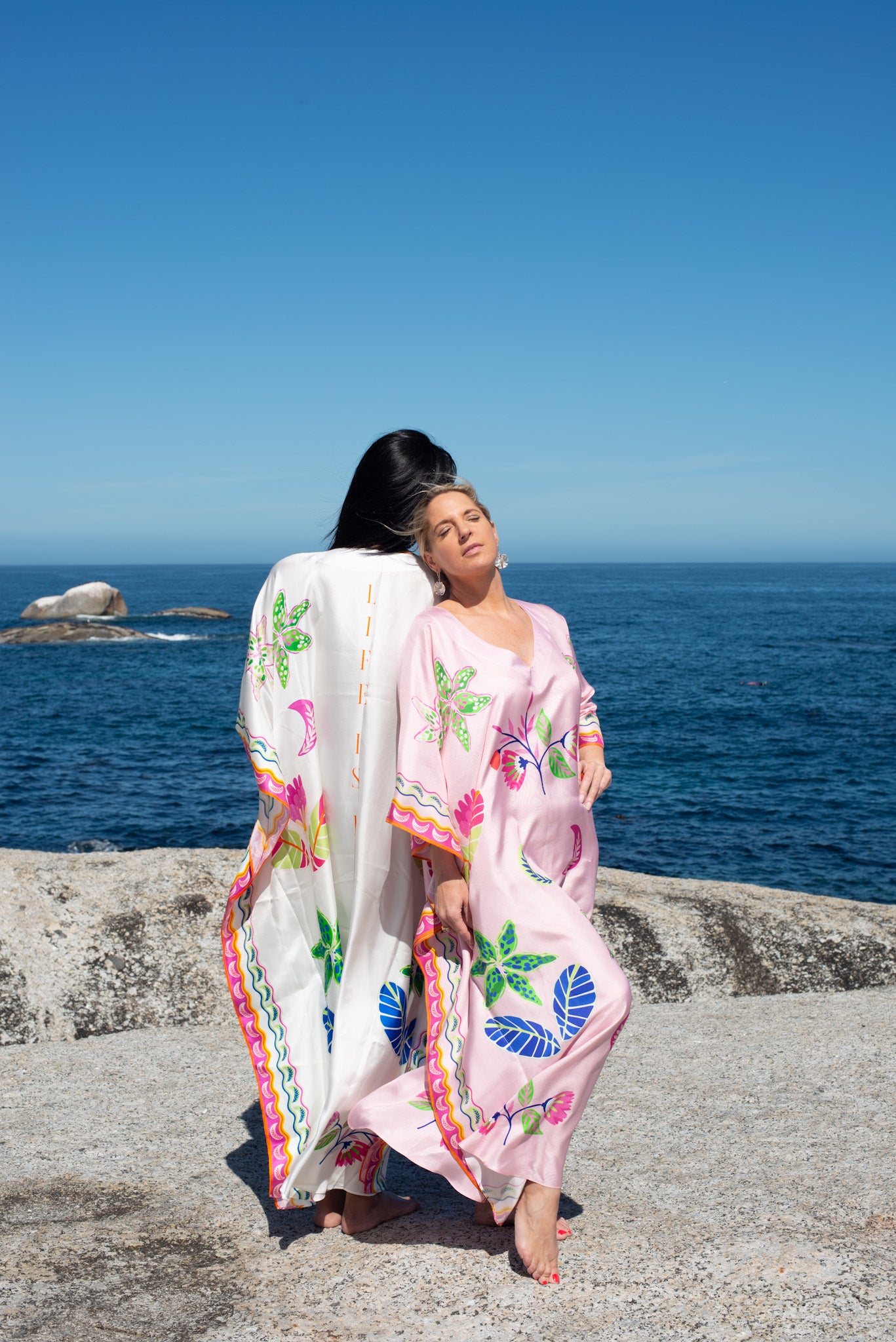 Kaftan Silk - Life is Beautiful White