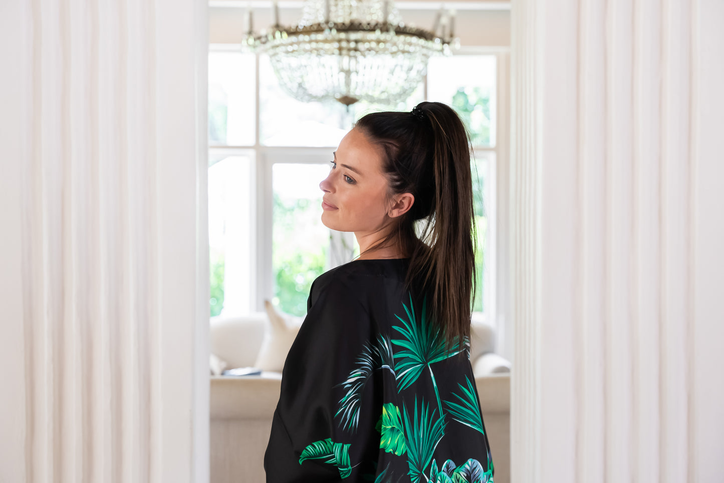 Kaftan Silk - Black Palm