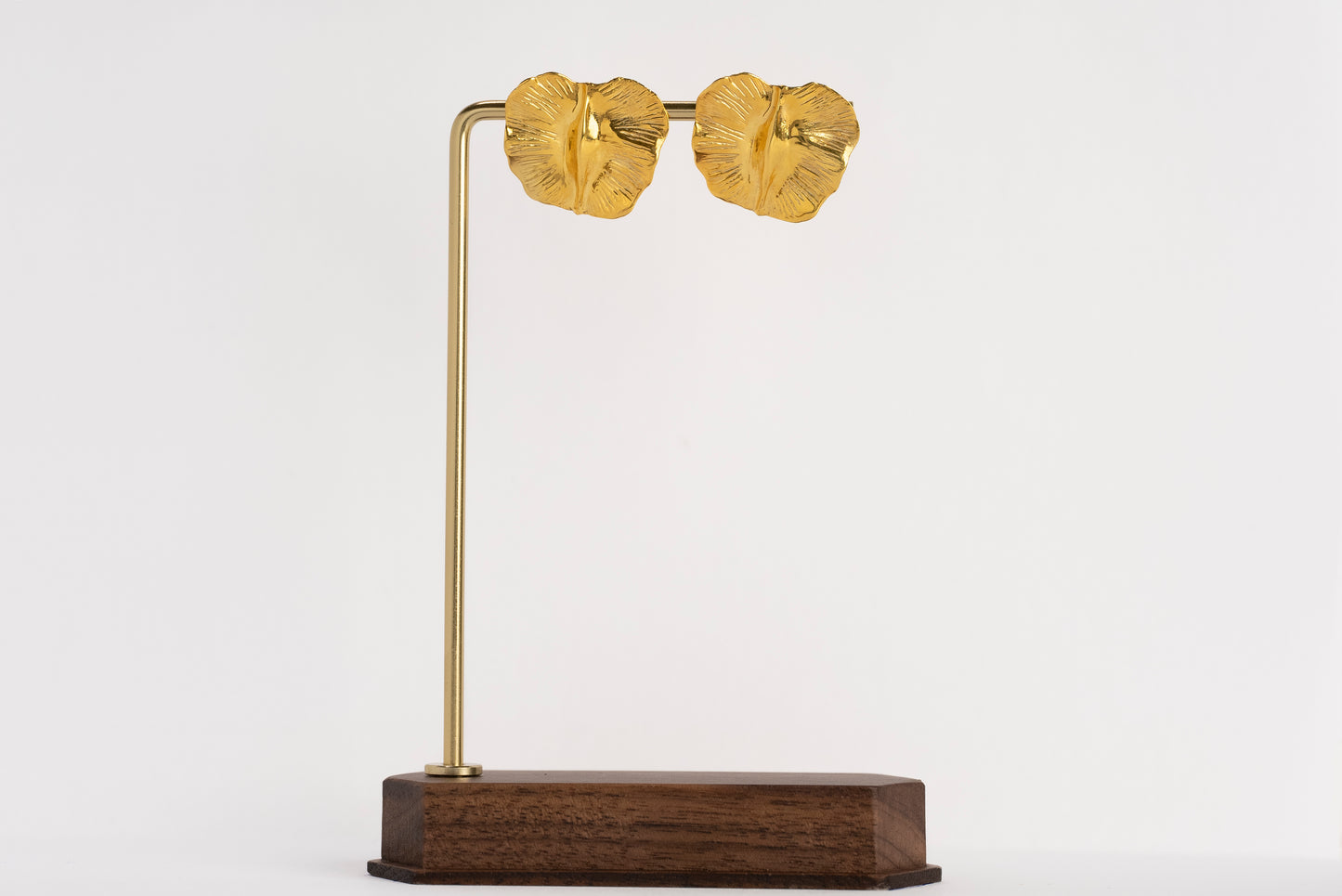 Limited Edition Collection - Large Bushwillow studs - Gold