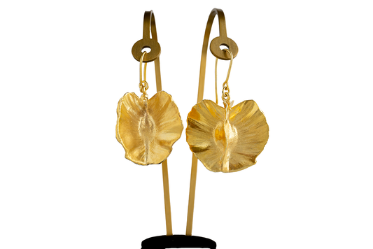 Extra Large Bushwillow drop on hook in Gold Plated